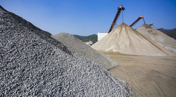 建一個(gè)砂石廠投資有哪些？唐山金路為您解答